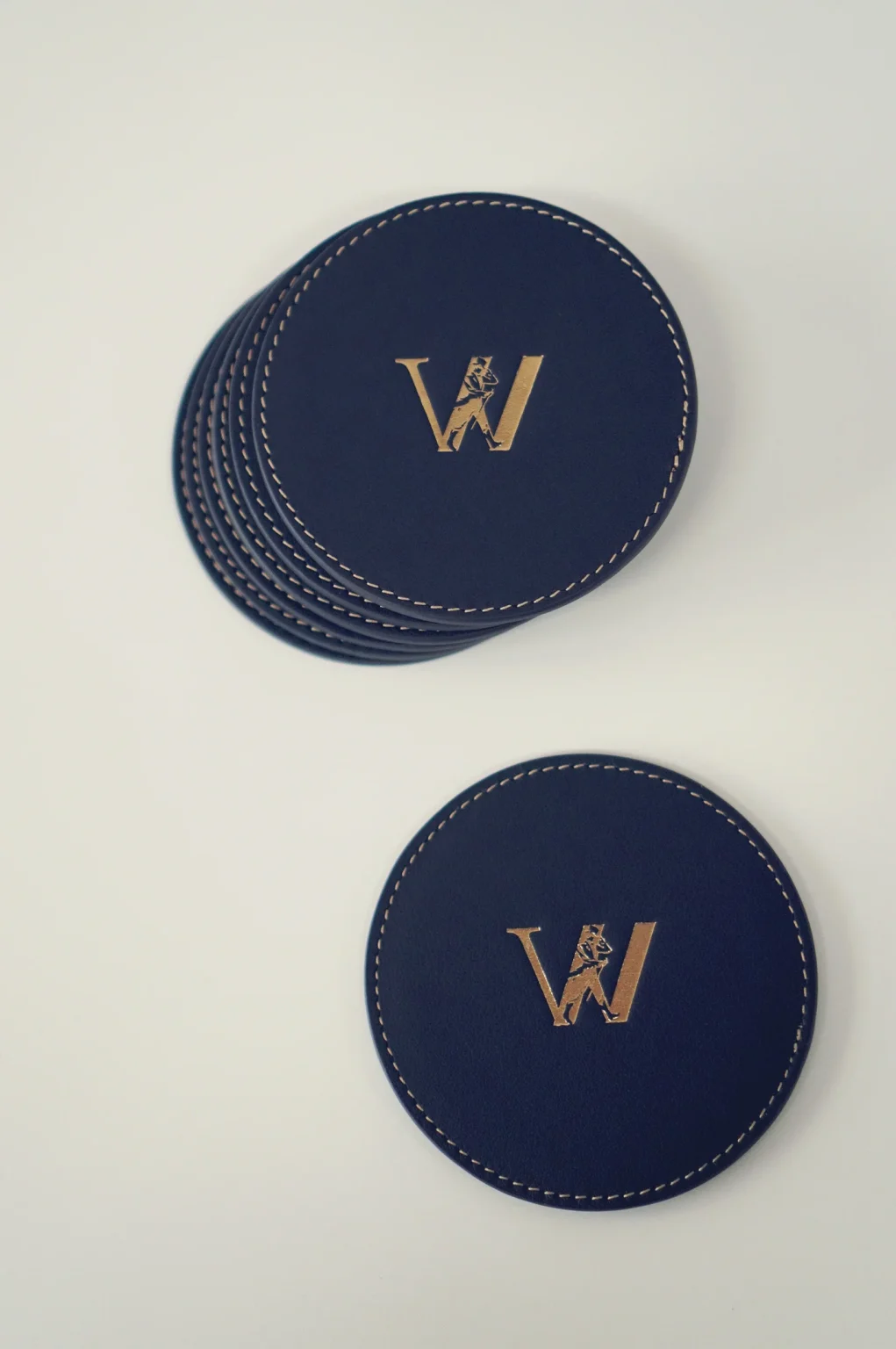 rever-leather-goods-johnnie-walker-leather-coasters-f_b-stationery-collaterals-05